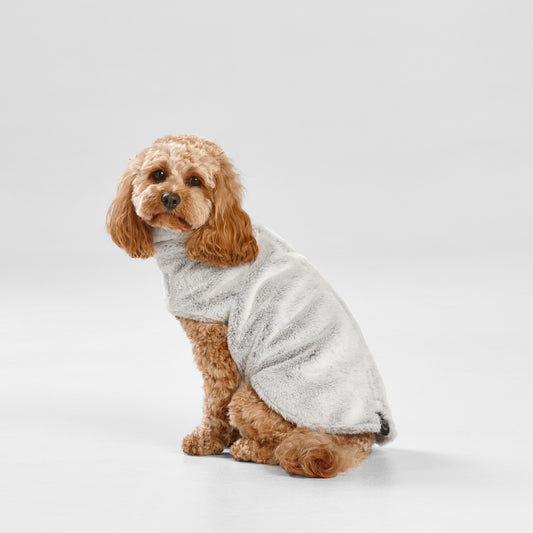 faux fur coat to calm anxious dogs